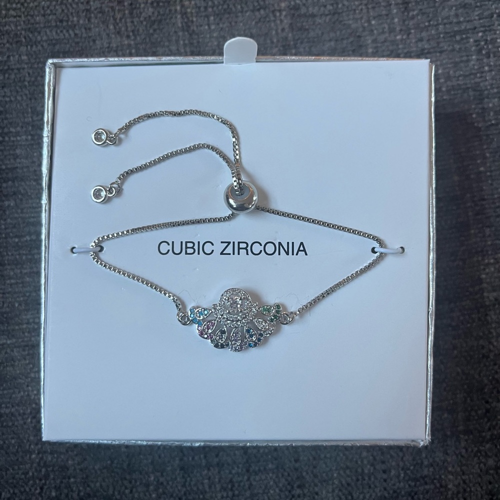 Cubic Zirconia adjustable bracelet